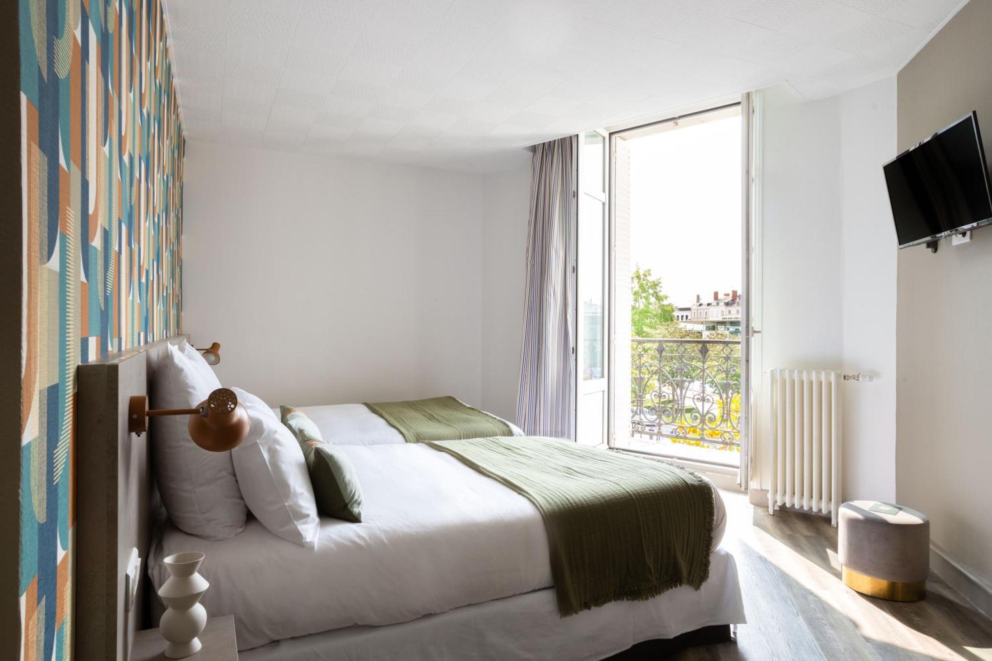 Hotel Suzane Angers Exterior photo